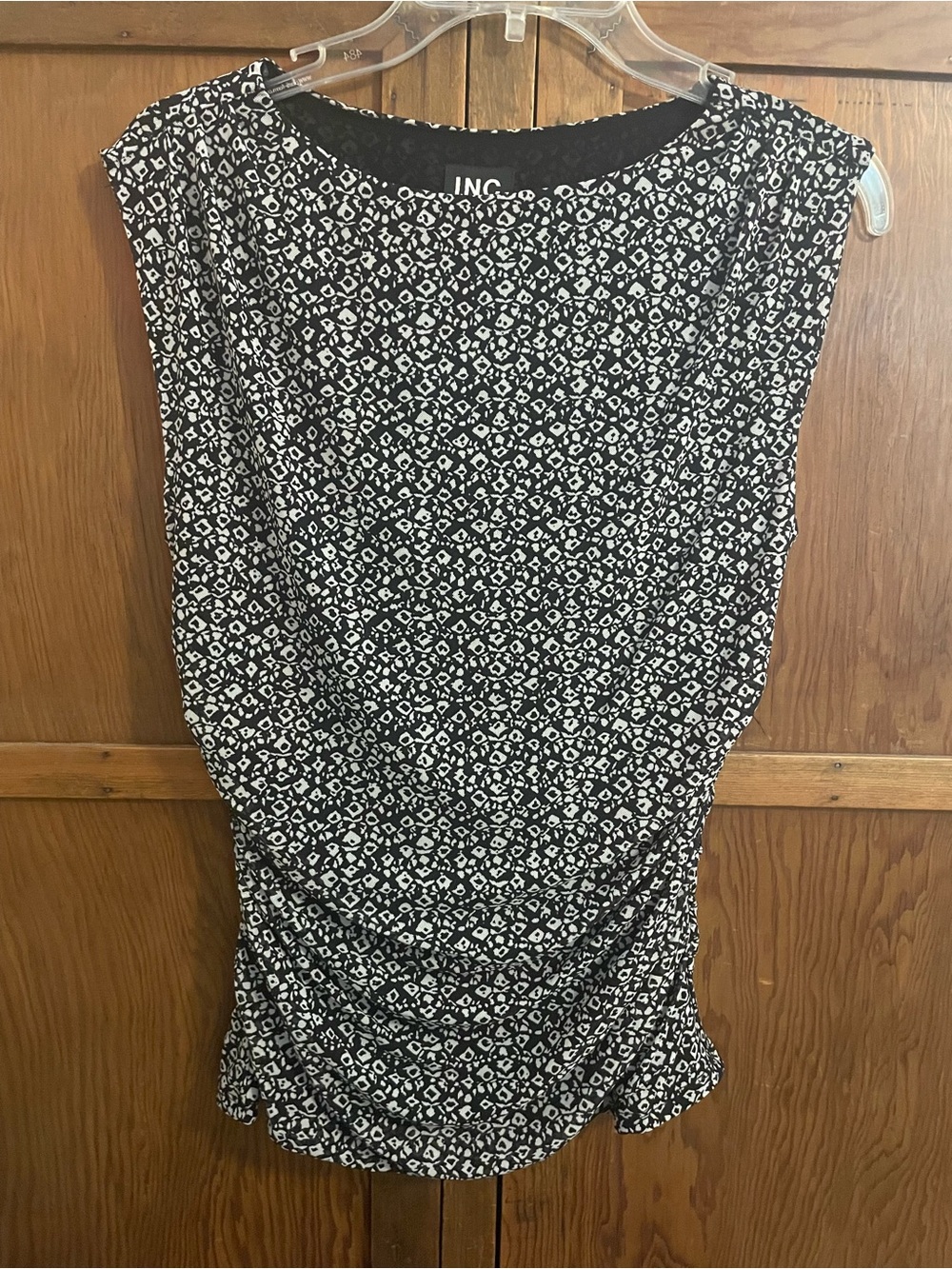 NWT Inc mesh top size small